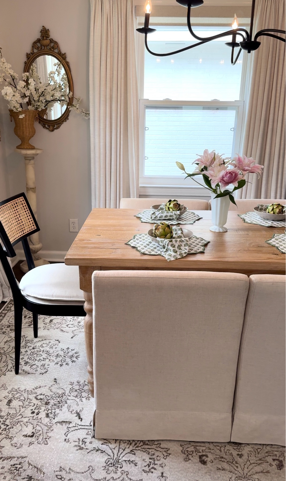 Dining room decor! 

#LTKFindsUnder100 #LTKHome #LTKSaleAlert