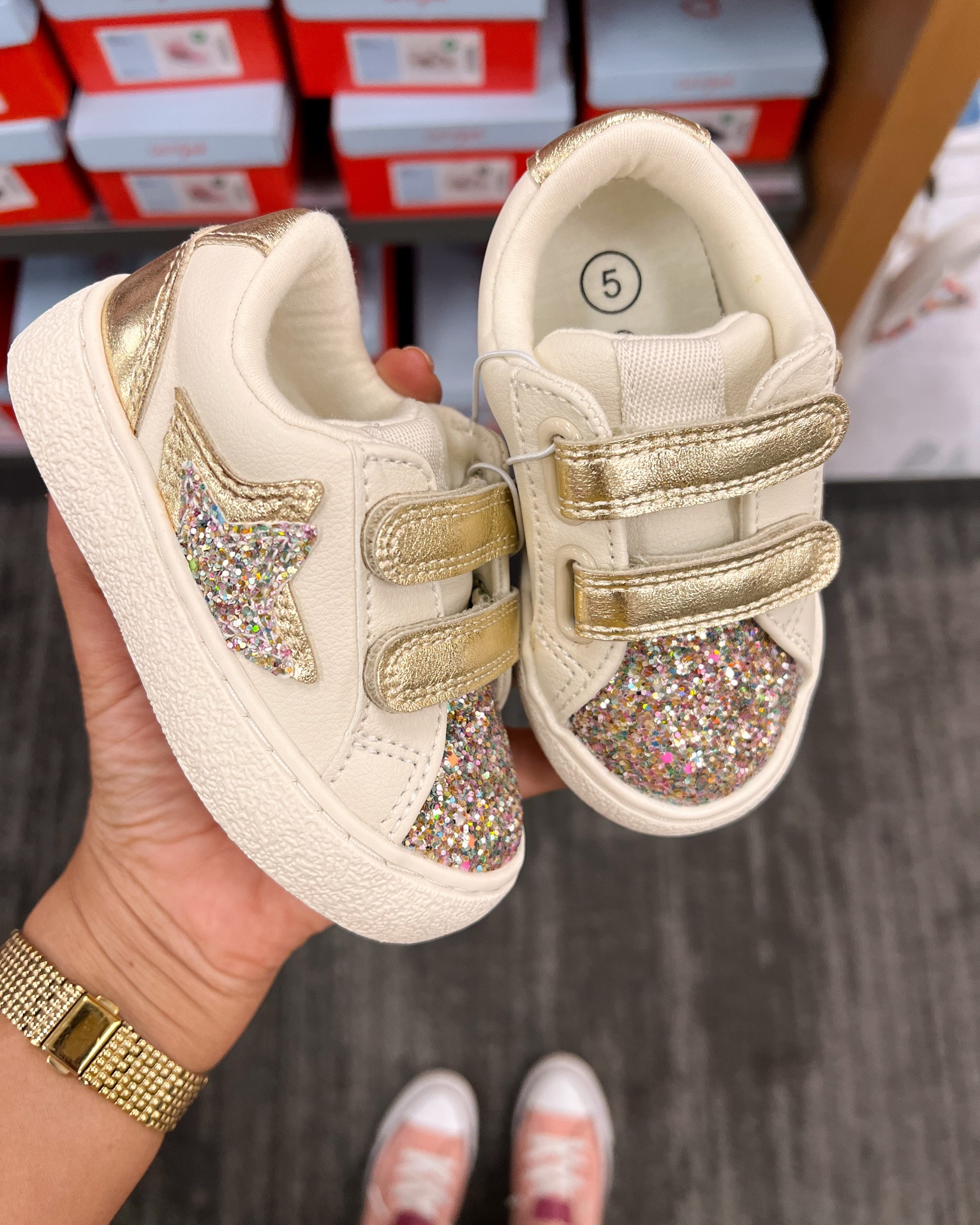 25% off New toddler shoes at Target

Target finds, toddler girl, kids shoes

#LTKootd #LTKSaleAlert #LTKKids