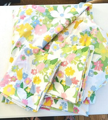 Vintage Cannon Monticello Full Sheet Set Mod Flower Power Pink Yellow Daisey USA | eBay US