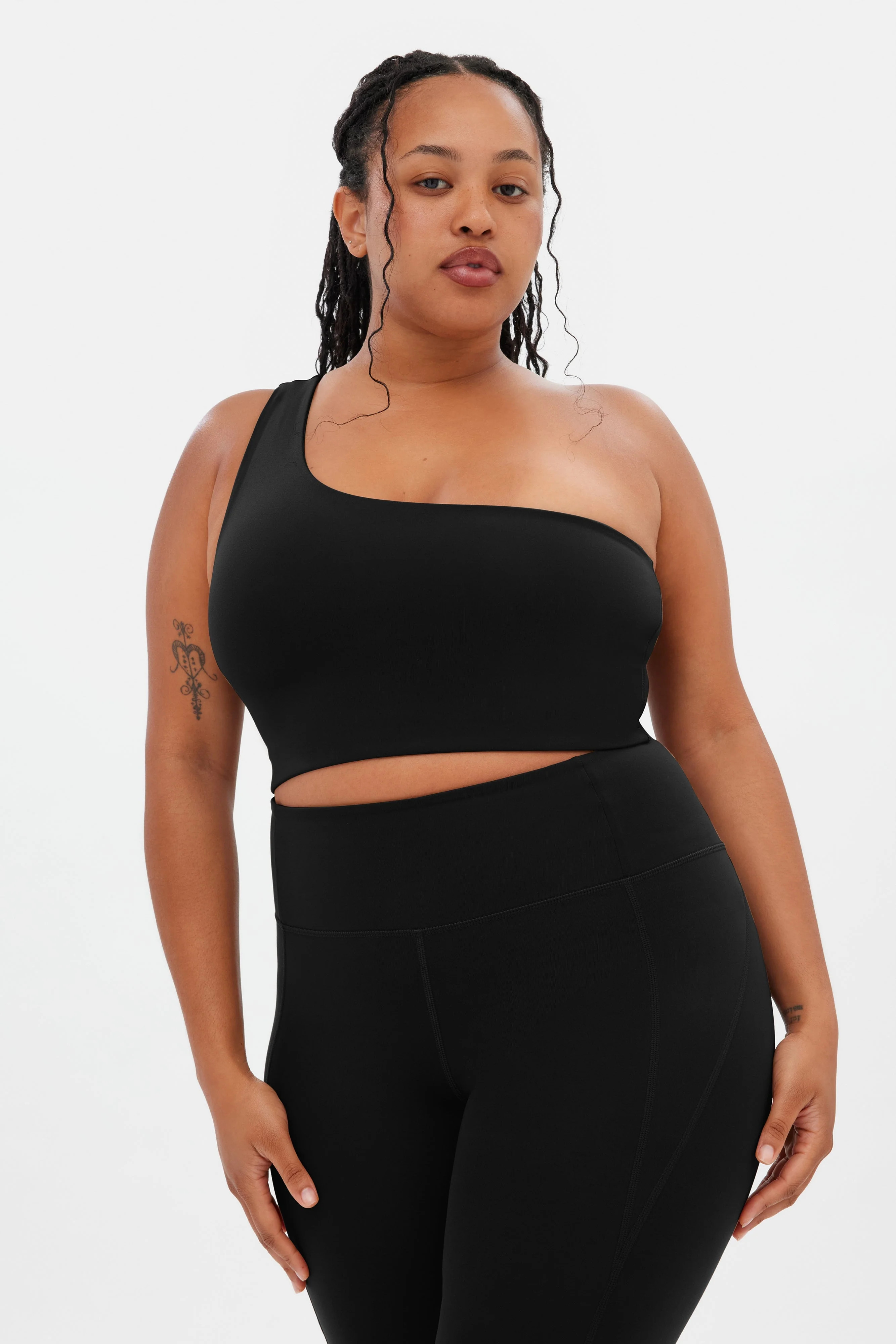Black Bianca One Shoulder Bra | Girlfriend Collective