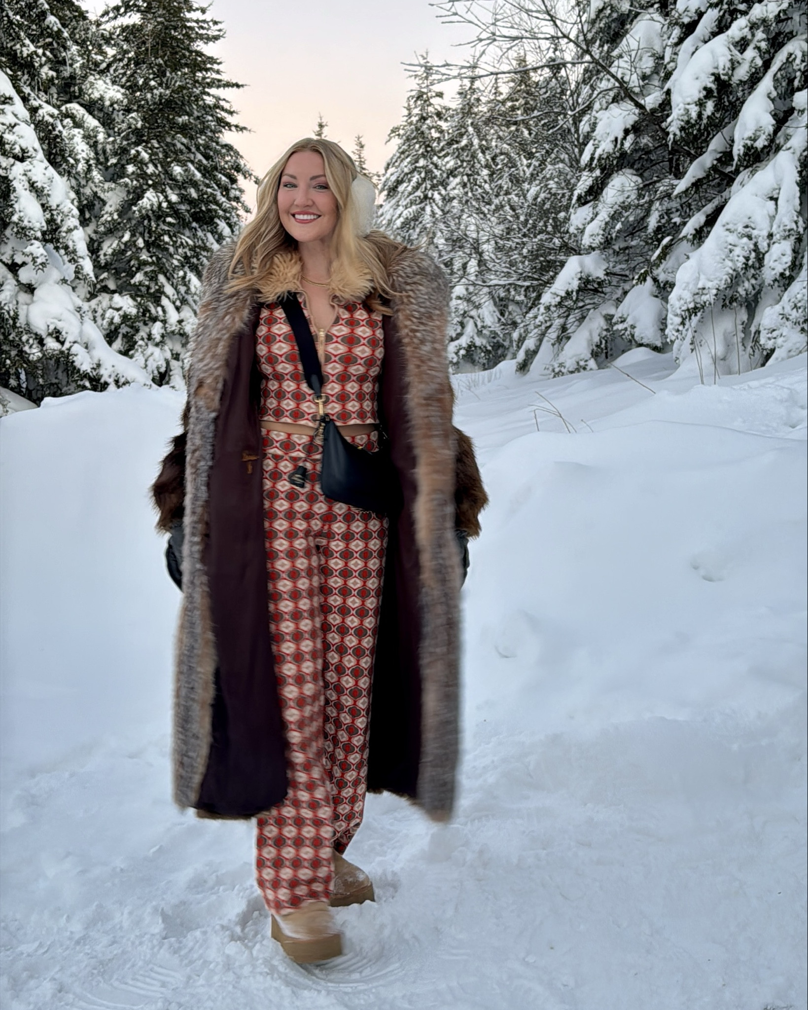 Show Me Your Mumu winter fit ❄️

#LTKSeasonal #LTKTravel #LTKGiftGuide