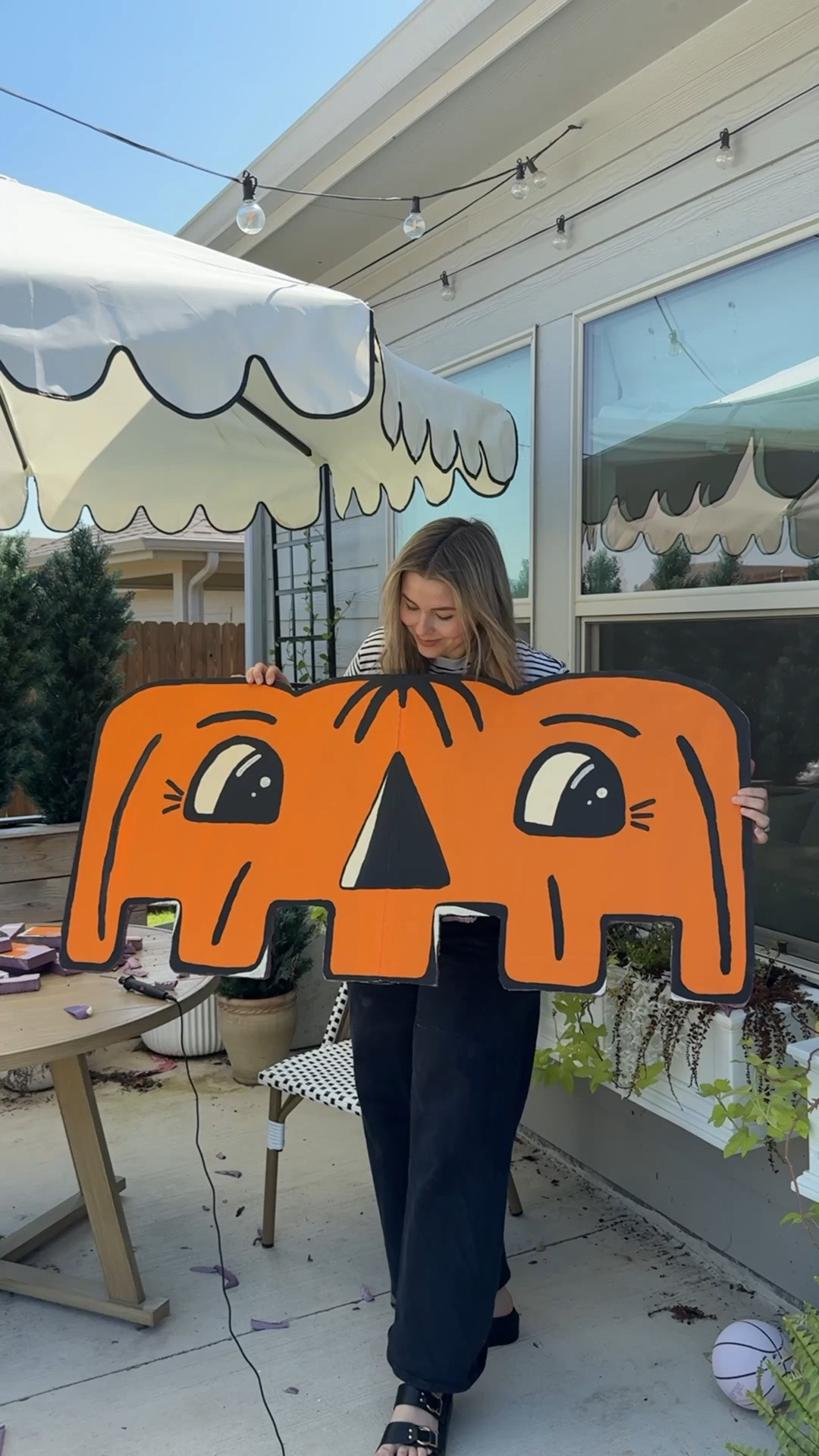 DIY foam pumpkin arch for Halloween

#LTKSeasonal #LTKHome