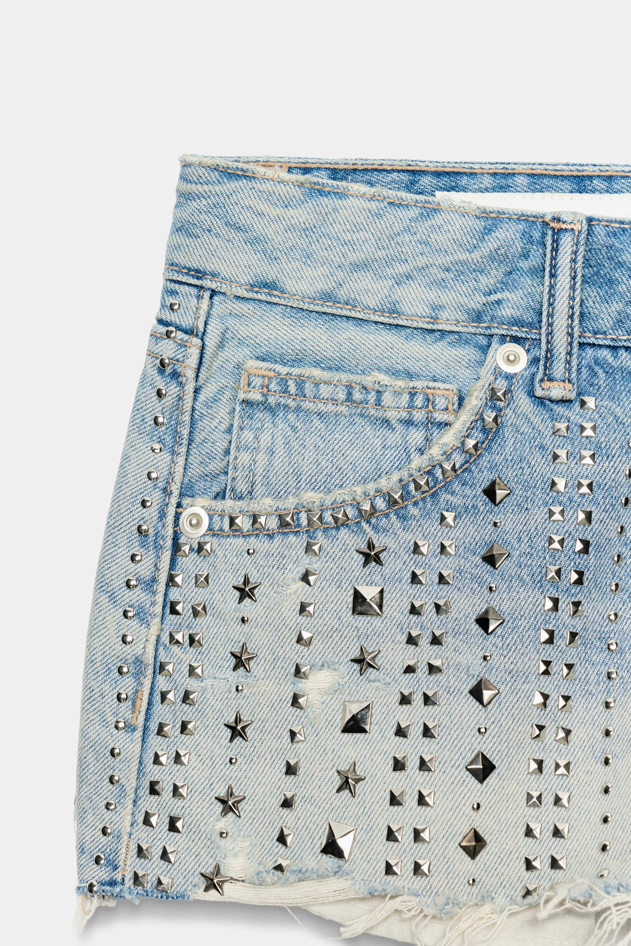 Model height: 181 cmMID-WAIST - RIPPEDMid-waist shorts with belt loops and a five-pocket design. ... | Zara IT