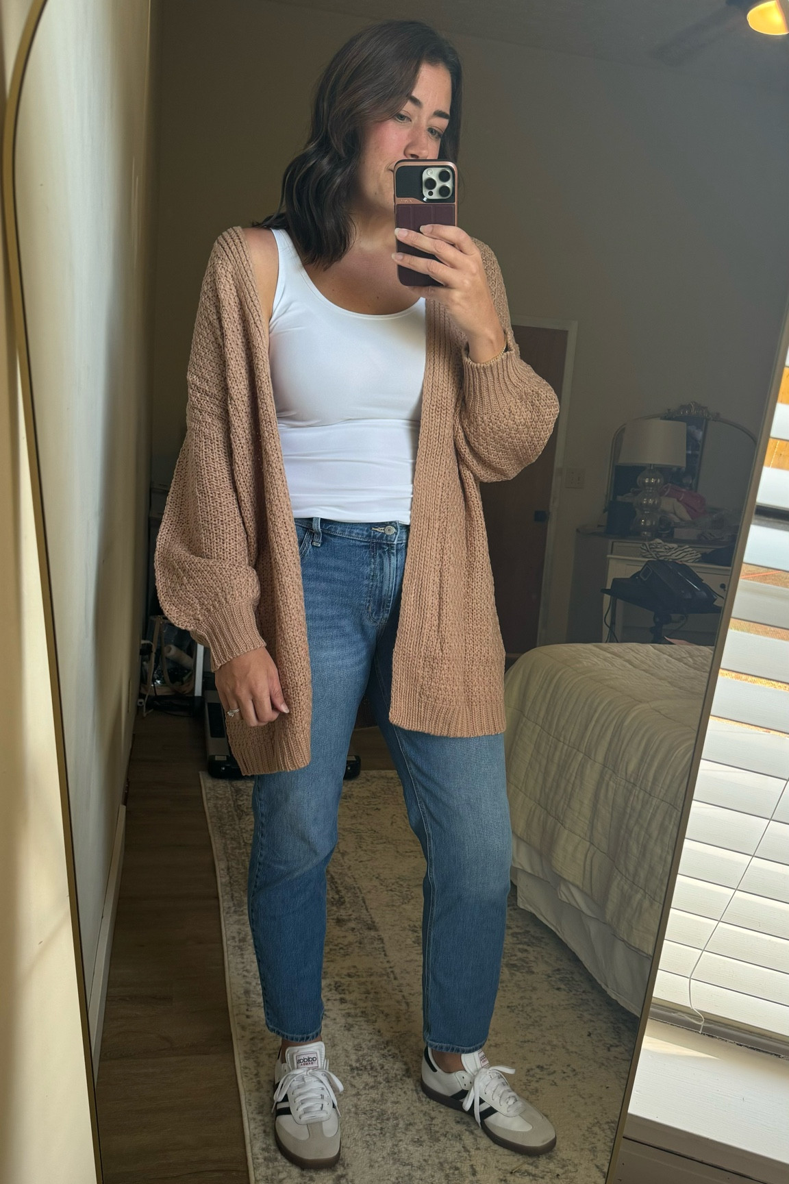 Pretending it's Fall here in Georgia.  This sweater is so cozy I want it in every color.

Fall Fashion, Cardigan Sweater, Casual Capsule Wardrobe, Autumn Style, Denim, Cozy Sweater, Work From Home Style, 

#LTKSeasonal #LTKFallSale #LTKShoeCrush