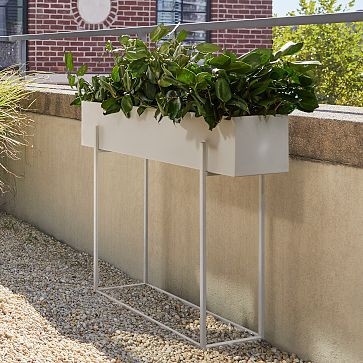 Streamline Metal Indoor/Outdoor Planters | West Elm (US)