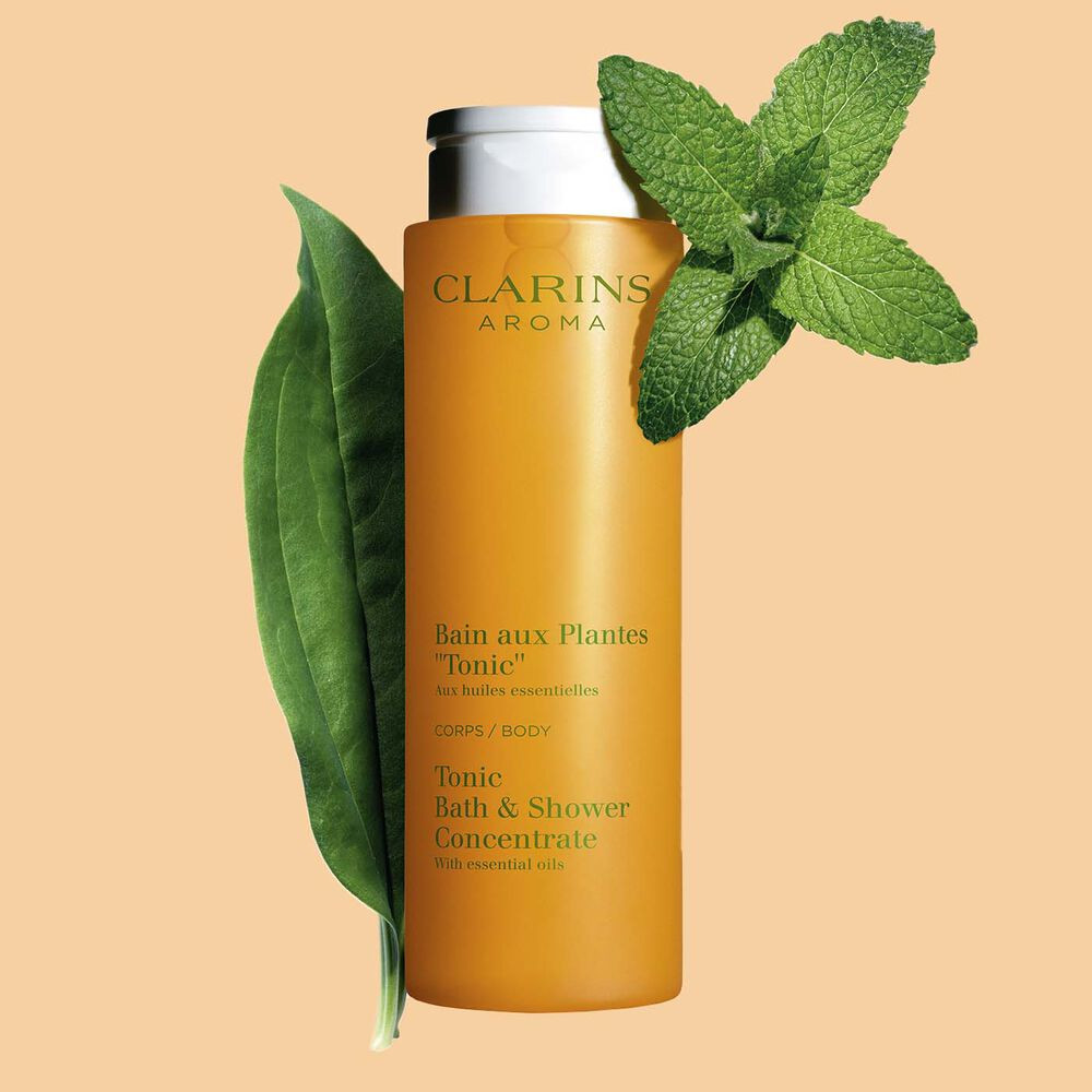 Tonic Bath and Shower Concentrate - Cleansing Gel Body Wash With Essential Oils | Clarins USA