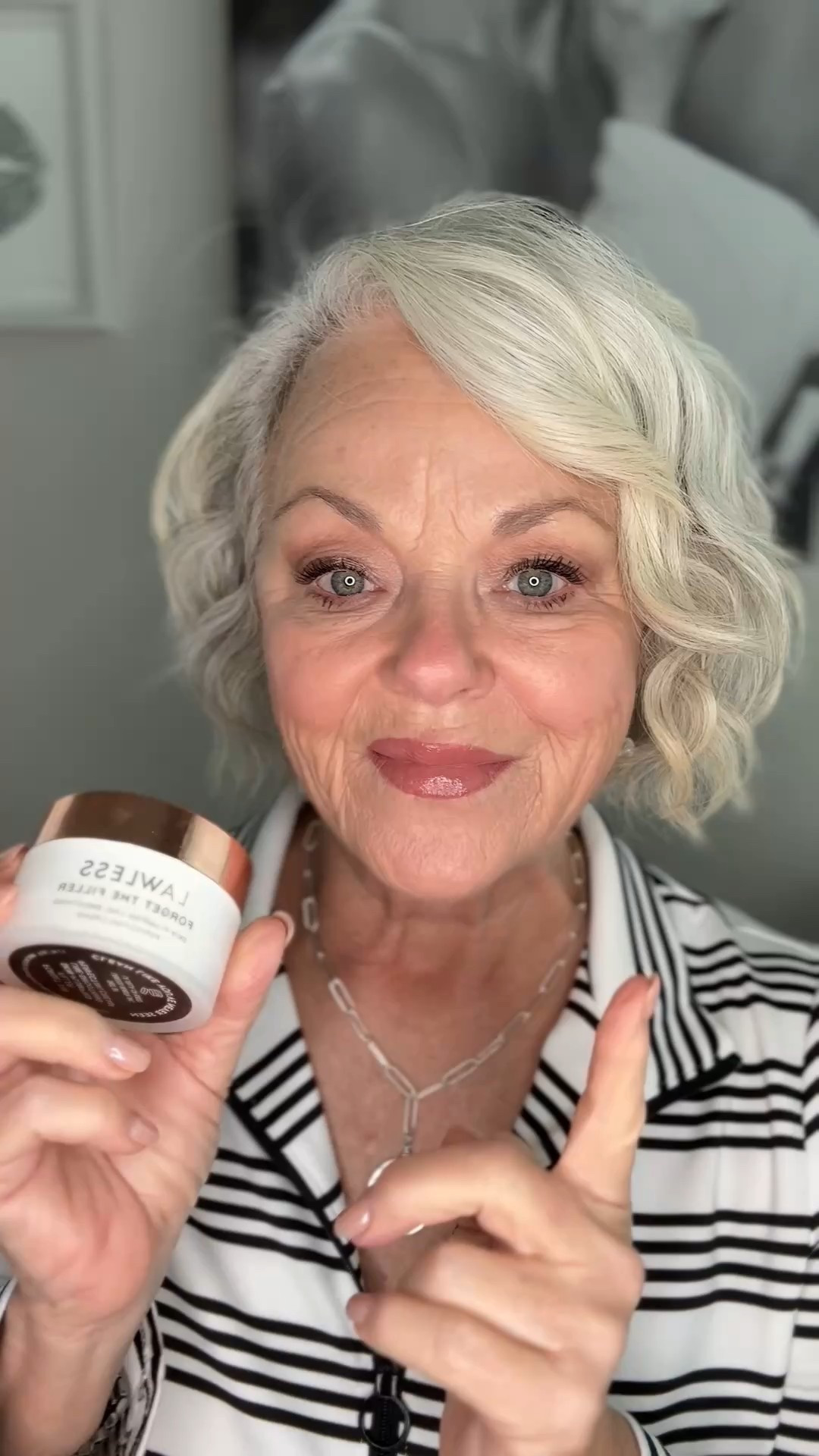 This is a beautiful primer and so lightweight!!!! 

#LTKBeauty #LTKFindsUnder50 #LTKOver40