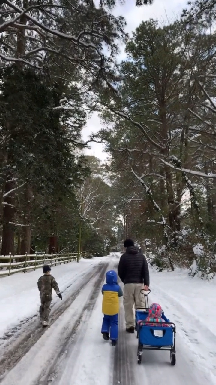 Winter snow storm essentials!❄️

winter weather activities, sledding activities for kids, amazon finds, amazon winter essentials, winter coat, snow ski suit, hand warmers, hot cocoa, winter boots, fleece socks, military wife, mom of 4, Lauren Mulloy 


#LTKFindsUnder100 #LTKWatchNow #LTKFamily
