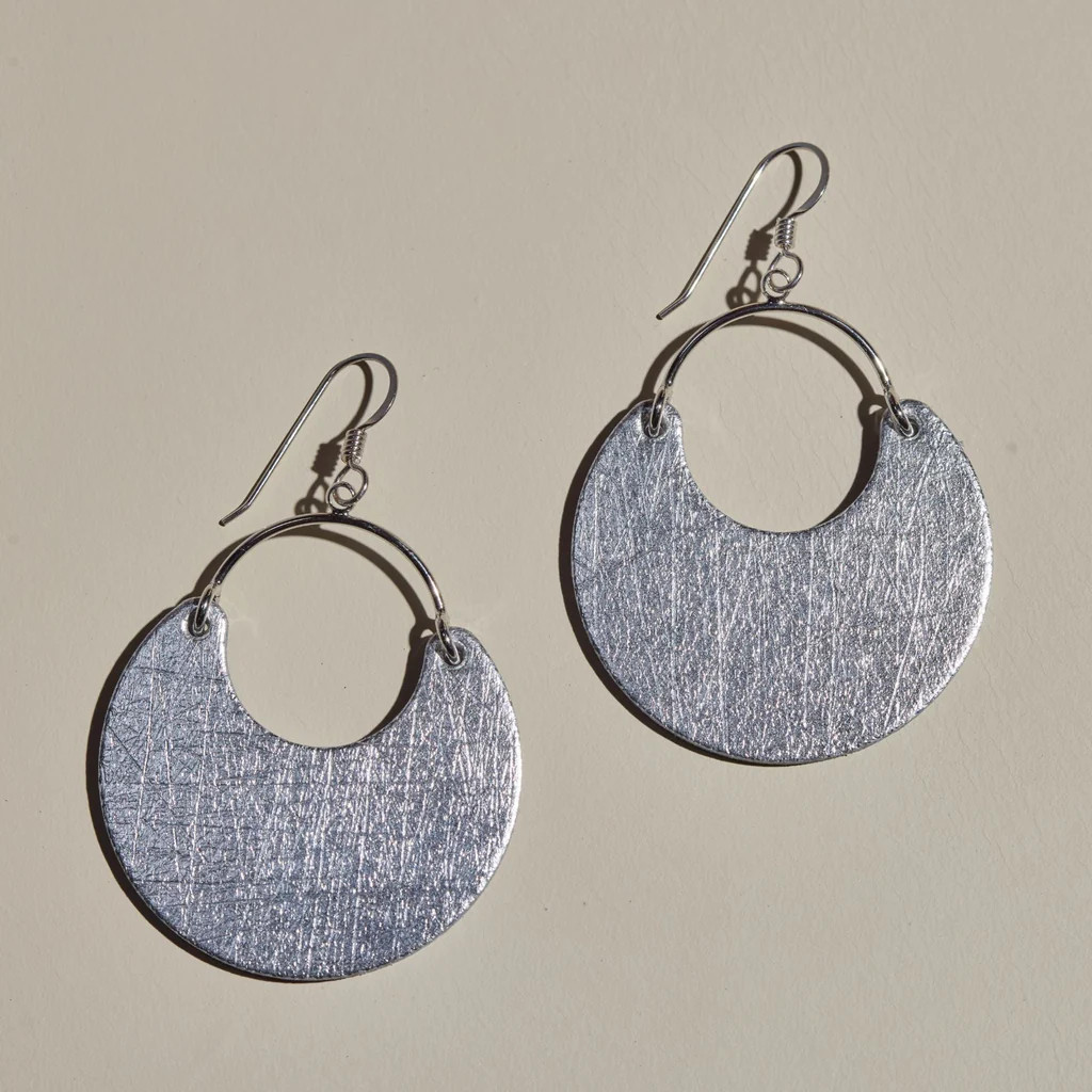 Vintage Silver Ninas | Nickel and Suede