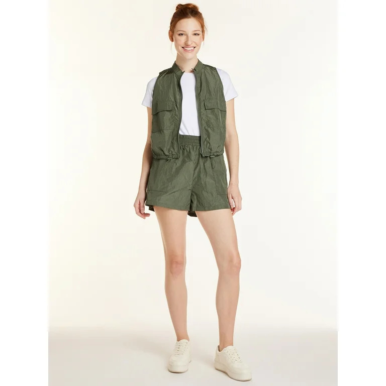 No Boundaries Juniors’ Mock Neck Parachute Top and Shorts Set, 2-Piece, Sizes XS-XXXL | Walmart (US)