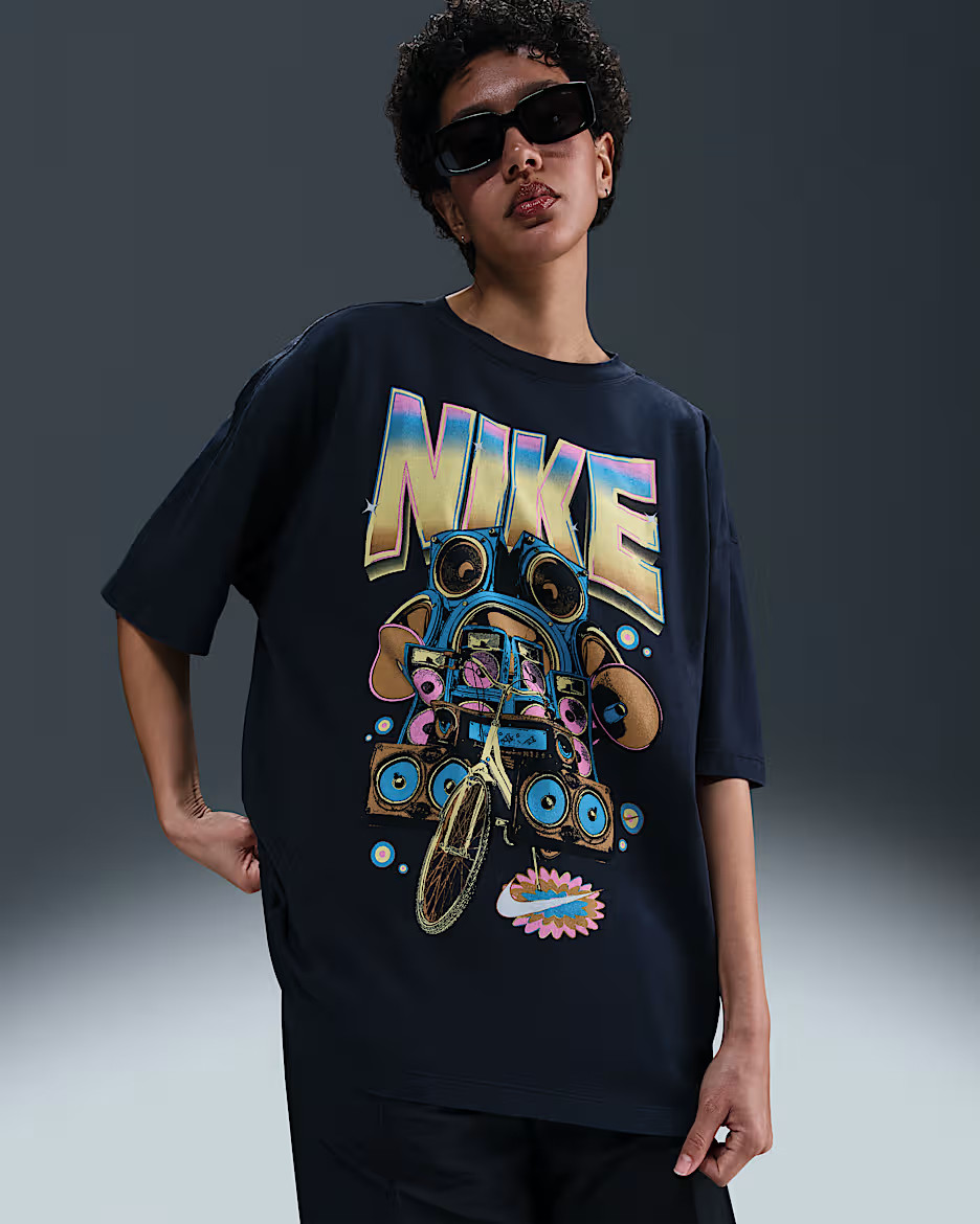 Nike SportswearWomen's Oversized Short-Sleeve T-Shirt | Nike (US)