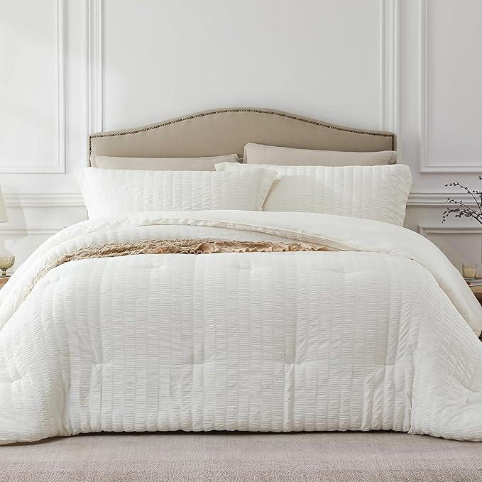 Beige Queen Comforter Set - 3 Pieces Seersucker Lightweight Bedding Comforter Sets (1 Soft Fluffy... | Amazon (US)