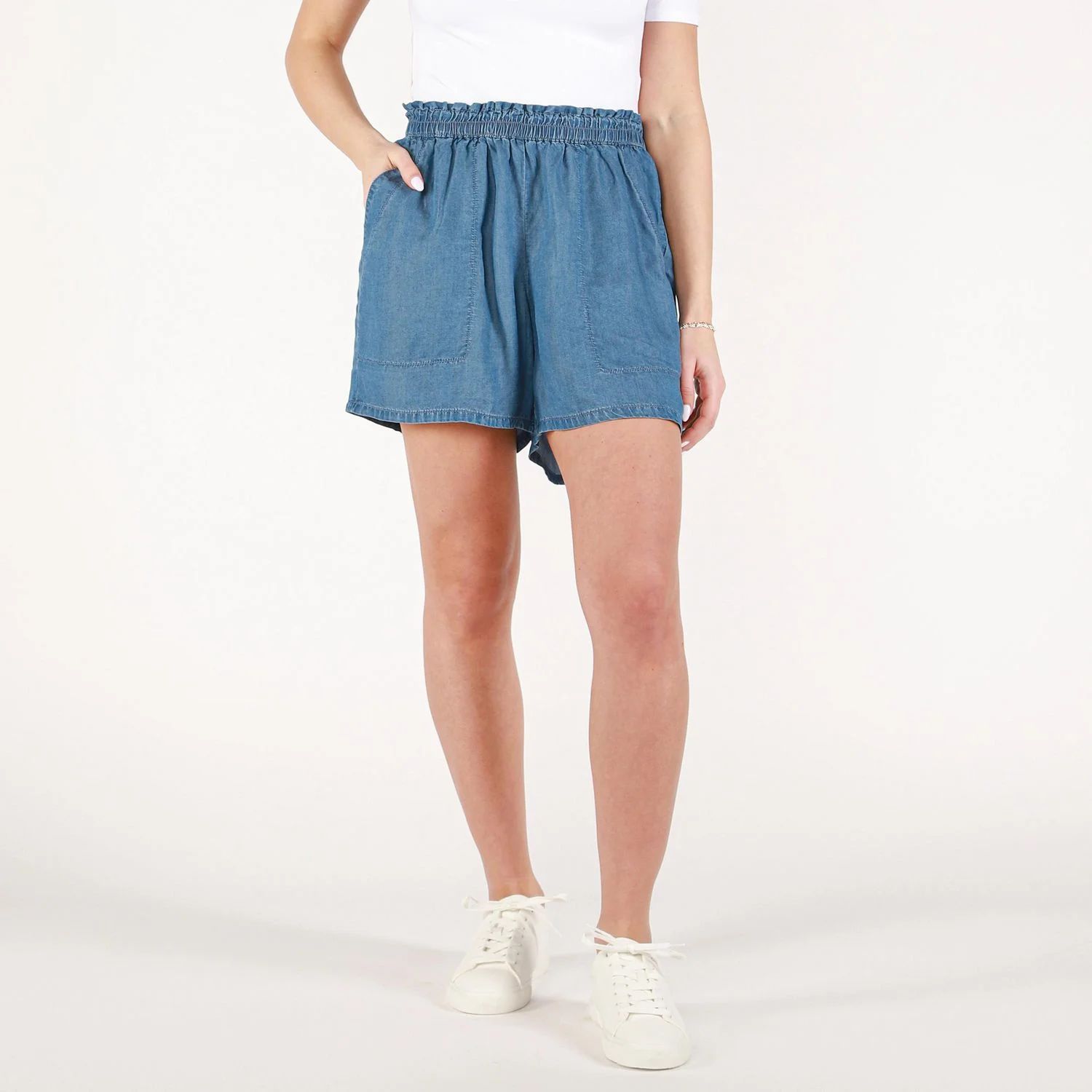 DV Pleated shorts with a shirred elastic waistband, Pleated shorts with a shirred elastic waistba... | Walmart (CA)