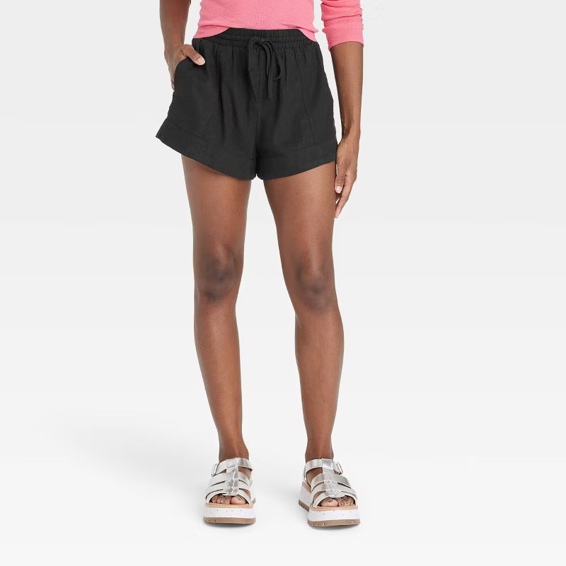 Women's Mid-Rise Linen Pull-On Shorts - Universal Thread™ | Target