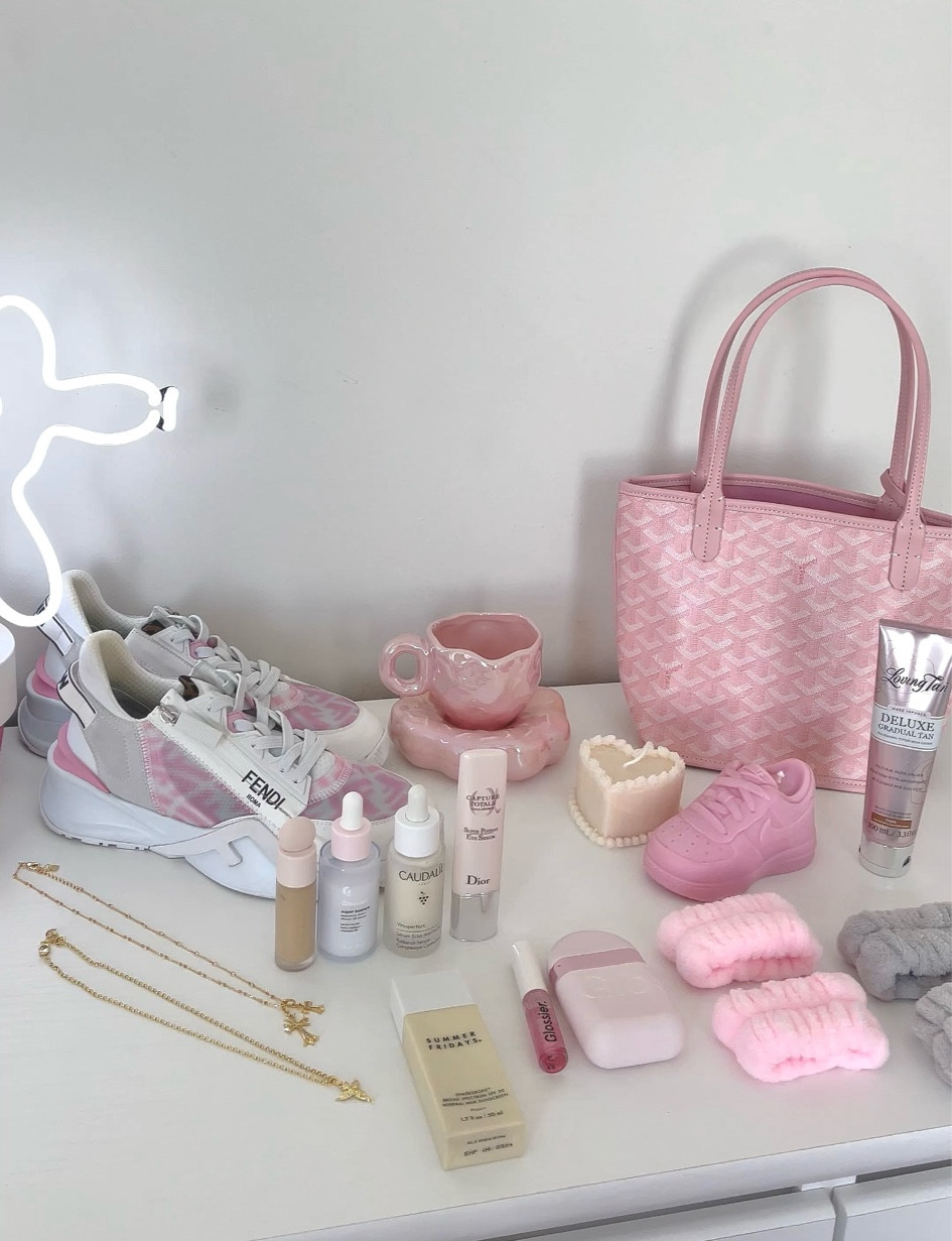 recent favorites 🌸🤍

(All other details in caption of IG reel) <3

#LTKxSephora #LTKbeauty #LTKstyletip