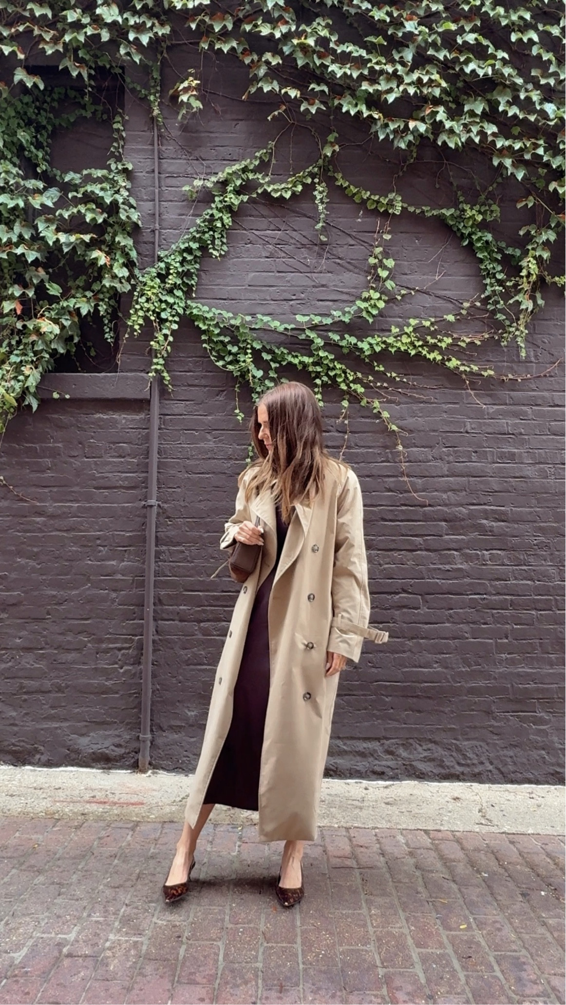 Plum silk skirt and top. Everything runs tts. Long oversized trench. Wearing normal size 

#LTKSaleAlert #LTKOver40 #LTKSeasonal