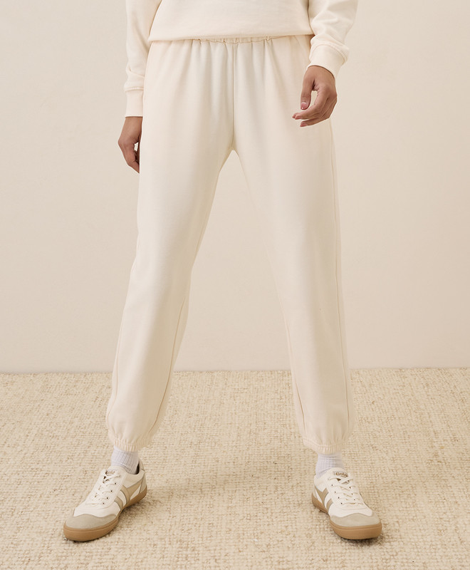 Women’s Cloud Brushed Fleece Sweatpant made with Organic Cotton | Pact | Pact Apparel