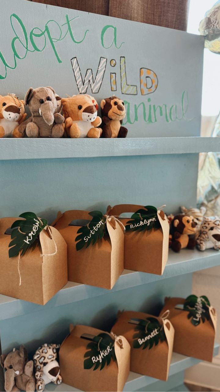 Setting up a DIY party favor wall for my last first birthday 🥹🎉

This little project makes any party instantly look elevated & it’s SO easy to customize for any theme.

I reused the wall we originally built for Sutton’s 4th birthday, gave it a fresh coat of paint, and filled it with the cutest little goodies for Krew’s big day. Moms… this is your sign to try it for your next party.



#LTKmomlife #LTKParties #LTKKids