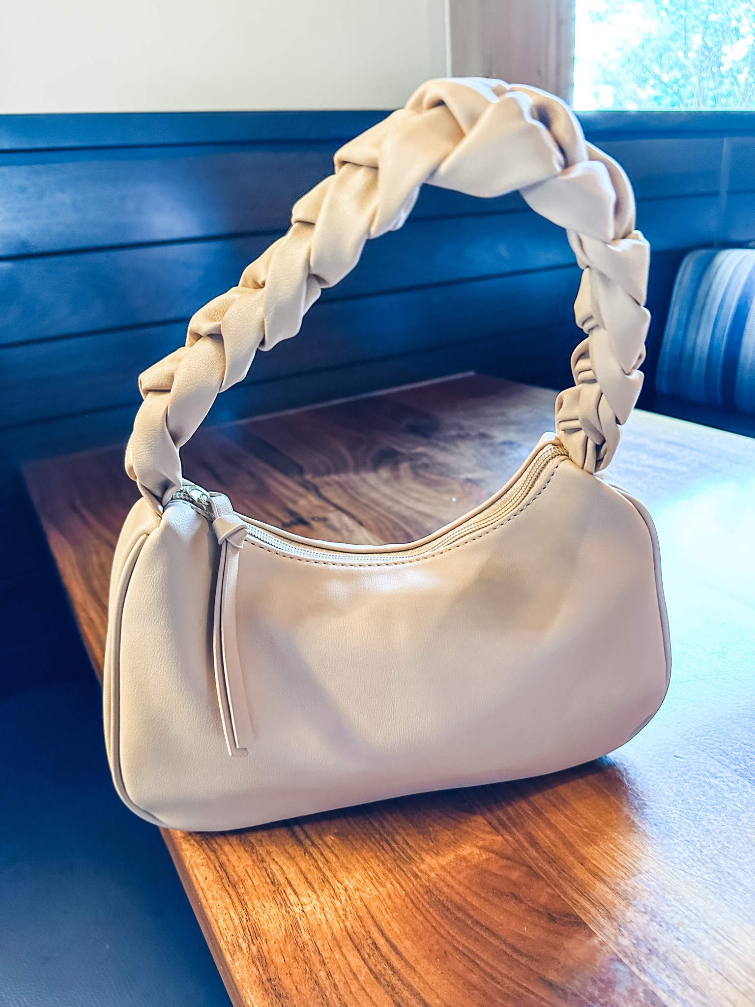 Loving this new purse! She’s the perfect size and comes in many colors! 🤍 

#LTKfindsunder50 #LTKitbag #LTKGiftGuide