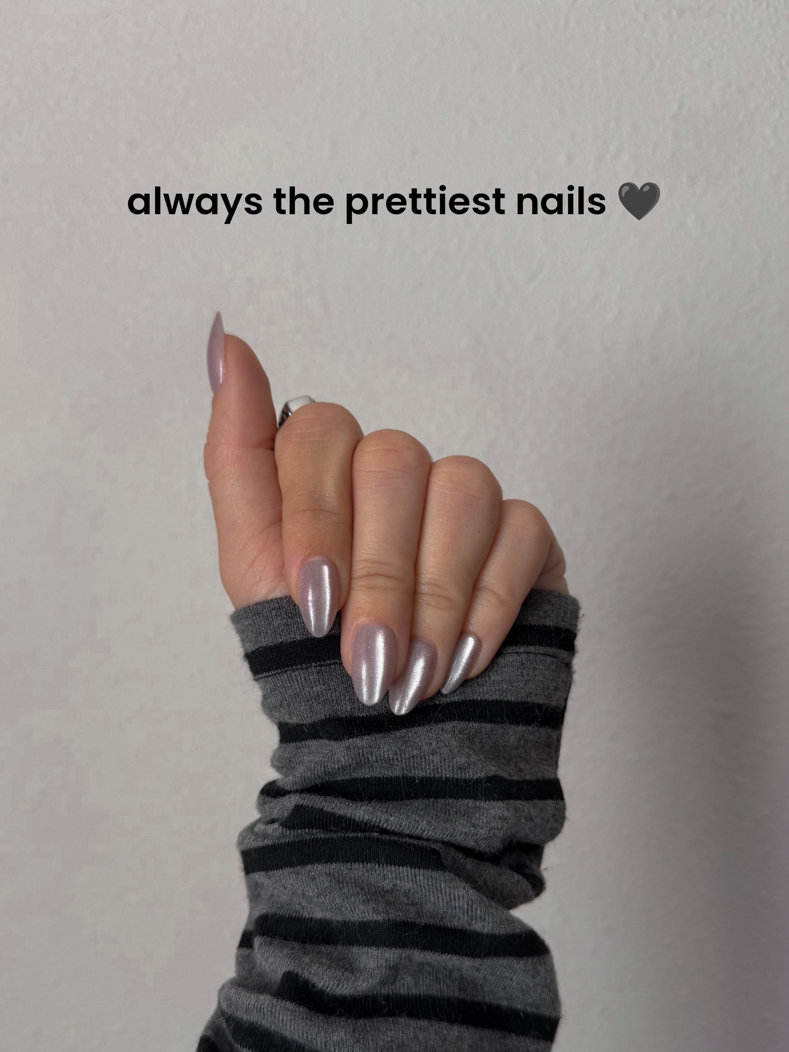 i love glamnetic nails so much 🤍 

they’re so pretty & natural looking & they last for so long. 

you can use my code ROSE15 for a discount :)

#LTKFindsUnder50 #LTKBeauty