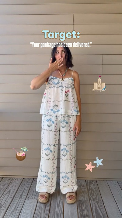 Day 8 - BRAND TRIP CHALLENGE ✈️💭🗺️🩷

Target does it again!! The cutest mom-approved set!! 

#momswithstyle #outfitideas #casualstyle #momstyle #targetstyle @target @targetstyle