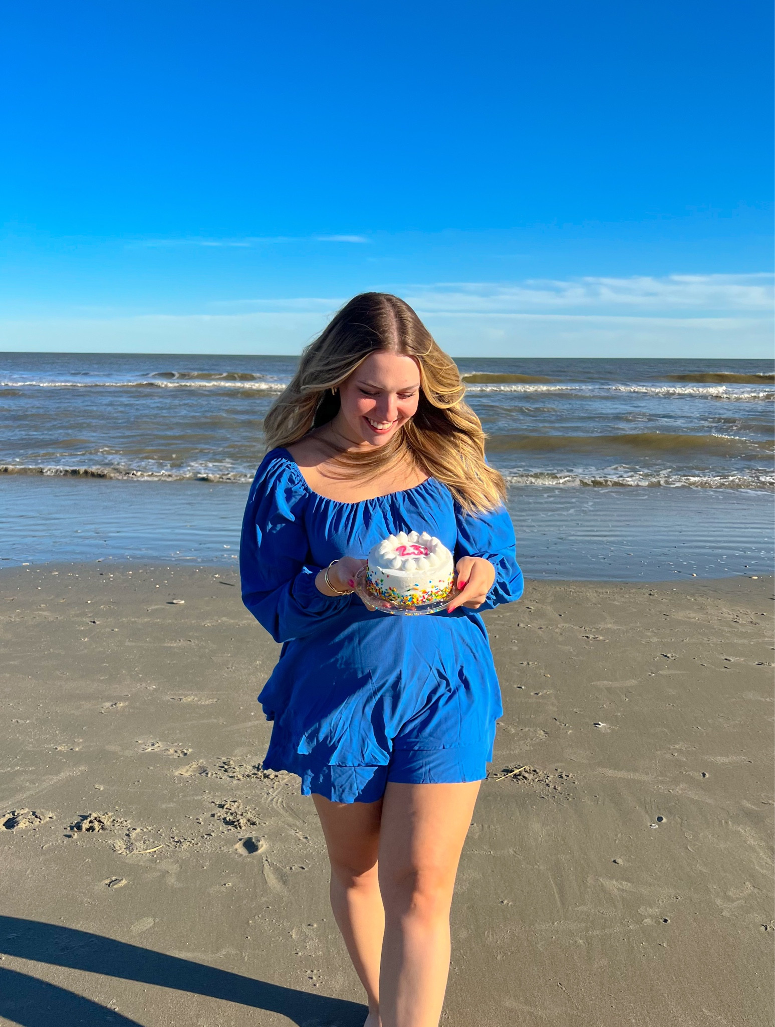 this romper🤩🤩so so flattering, comfy, and doesn’t blow up in the wind 🤩🌴

#LTKtravel #LTKmidsize #LTKfindsunder50