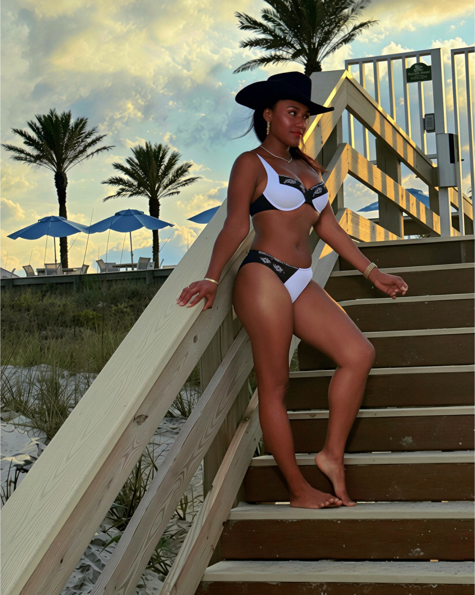 
Life isn’t perfect, but your bikini can be. @VETCHY 



#LTKSeasonal #LTKSwim #LTKootd