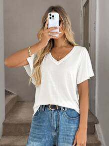Easowa Solid Batwing Sleeve V Neck Tee | SHEIN