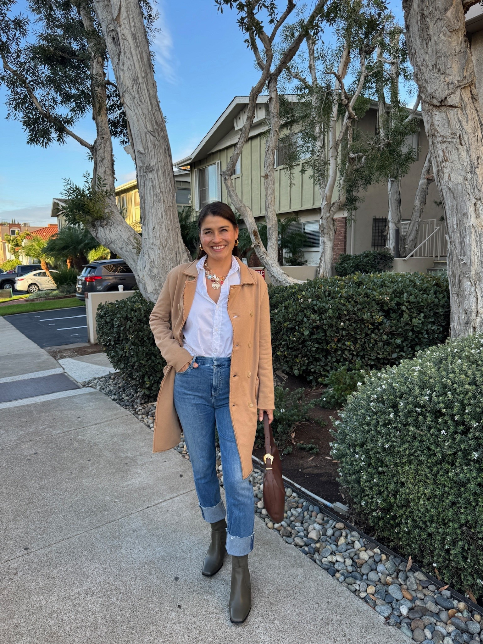 More Frank & Eileen favorites for fall: Loving this cozy, sweatshirt like trench coat and these straight leg jeans. 
@FrankandEileen #FrankandEileenPartner #WearLoveRepeat #ad

#LTKOver40 #LTKSeasonal