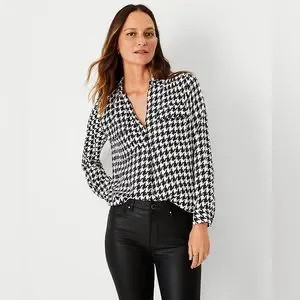 Ann Taylor Petite Houndstooth Button Down Shirt N106-20 | Poshmark