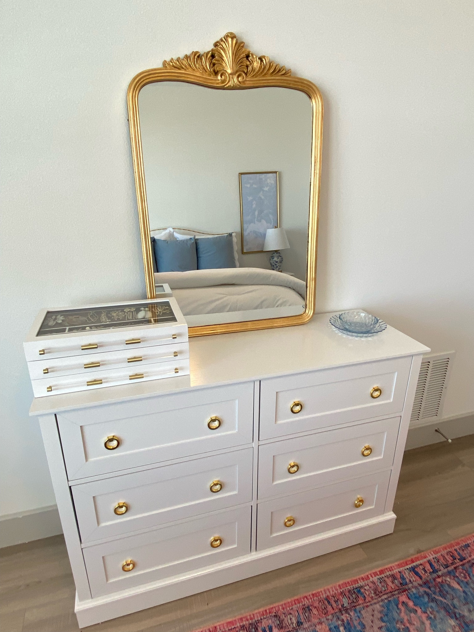 Coastal grandmillennial decor 

#LTKunder100 #LTKhome