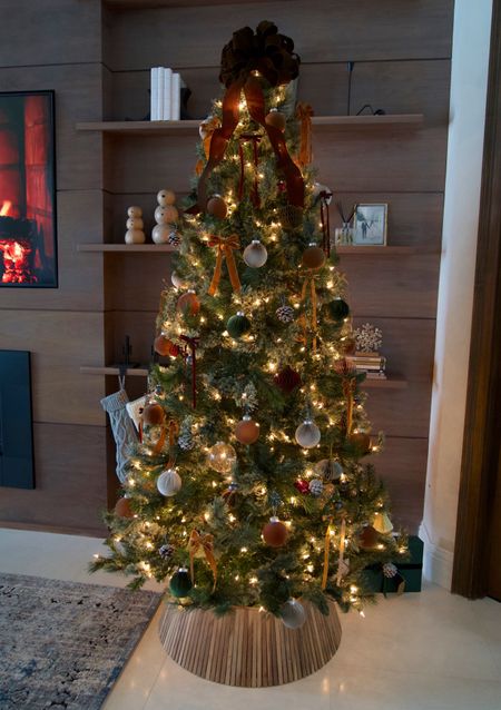 Christmas Tree Decor


#LTKHoliday #LTKhome #LTKSeasonal