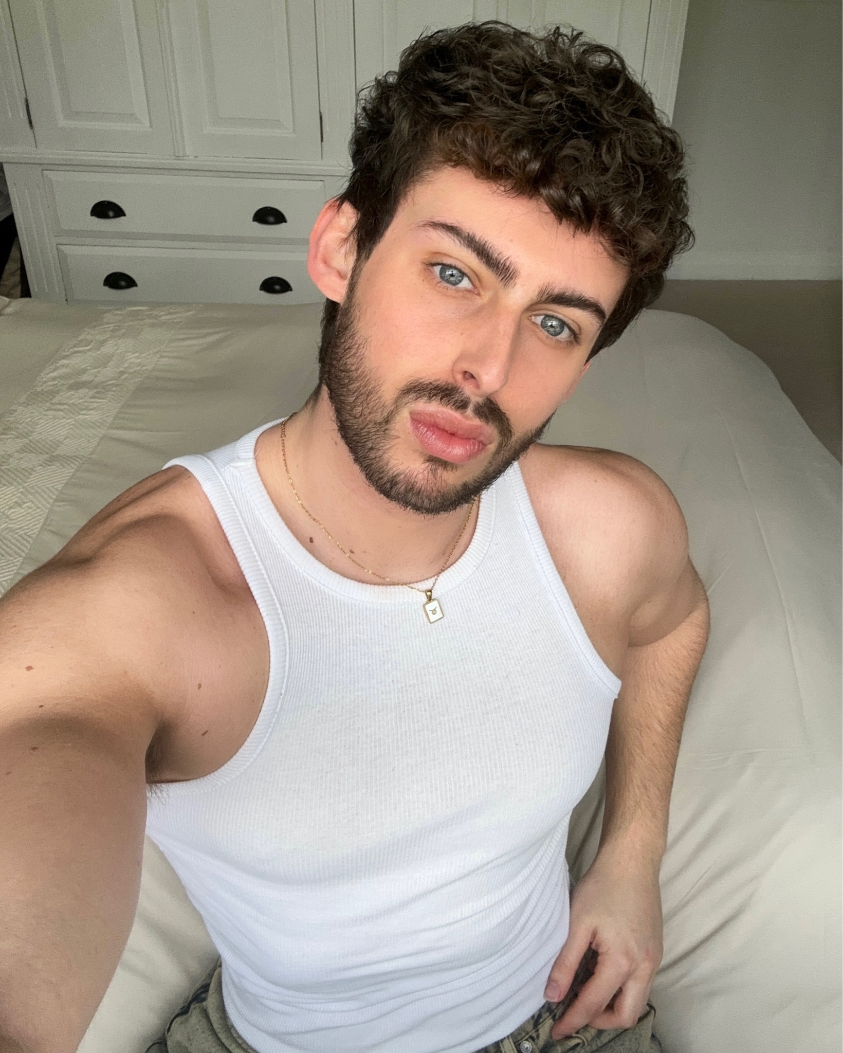 The must have staple: a white tank 
outfit inspiration, white vest, white tank, white, staple, staple wardrobe, must have, boohoo, weekday, riverisland, gym shark 

#LTKeurope #LTKfindsunder50 #LTKmens