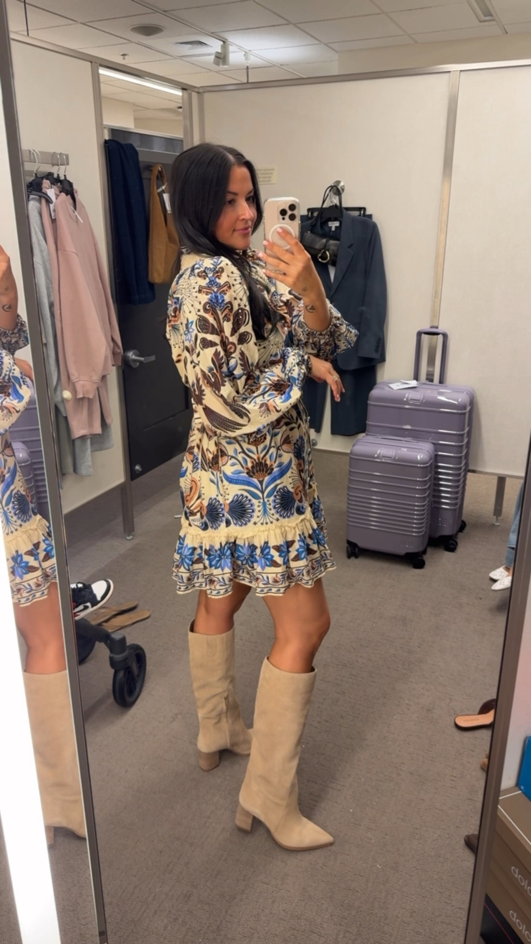 I’ve never bought anything FarmRio brand before but I’m really loving some of their patterns and pieces I’m seeing in the Nsale this year!

#LTKSaleAlert #LTKStyleTip #LTKSeasonal