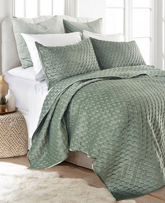 Levtex Merano Velvet Sea Spray Quilt, Full/Queen & Reviews - Home - Macy's | Macys (US)