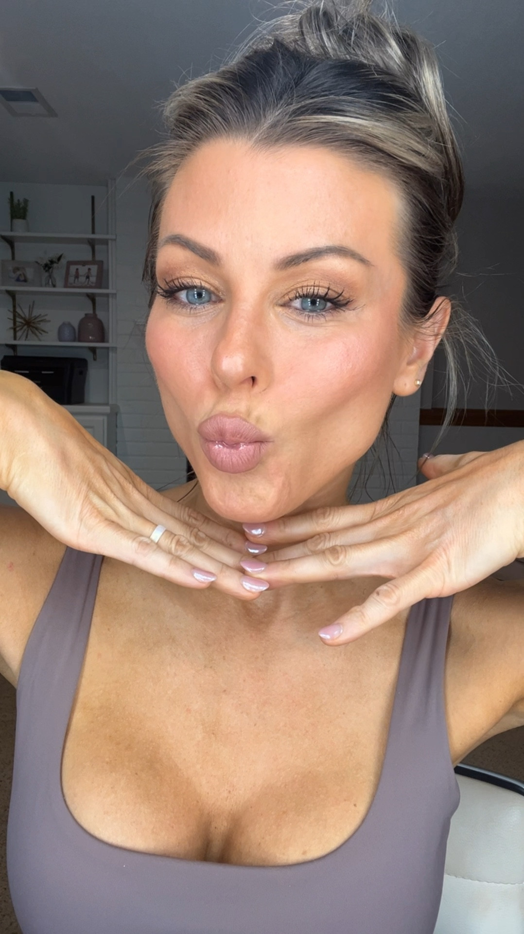 Fall nude lippie

#LTKSeasonal #LTKHoliday #LTKGiftGuide