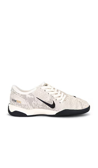 T90 Se Sneaker in Pale Ivory, Black, Pale Ivory, & Black | Revolve Clothing (Global)
