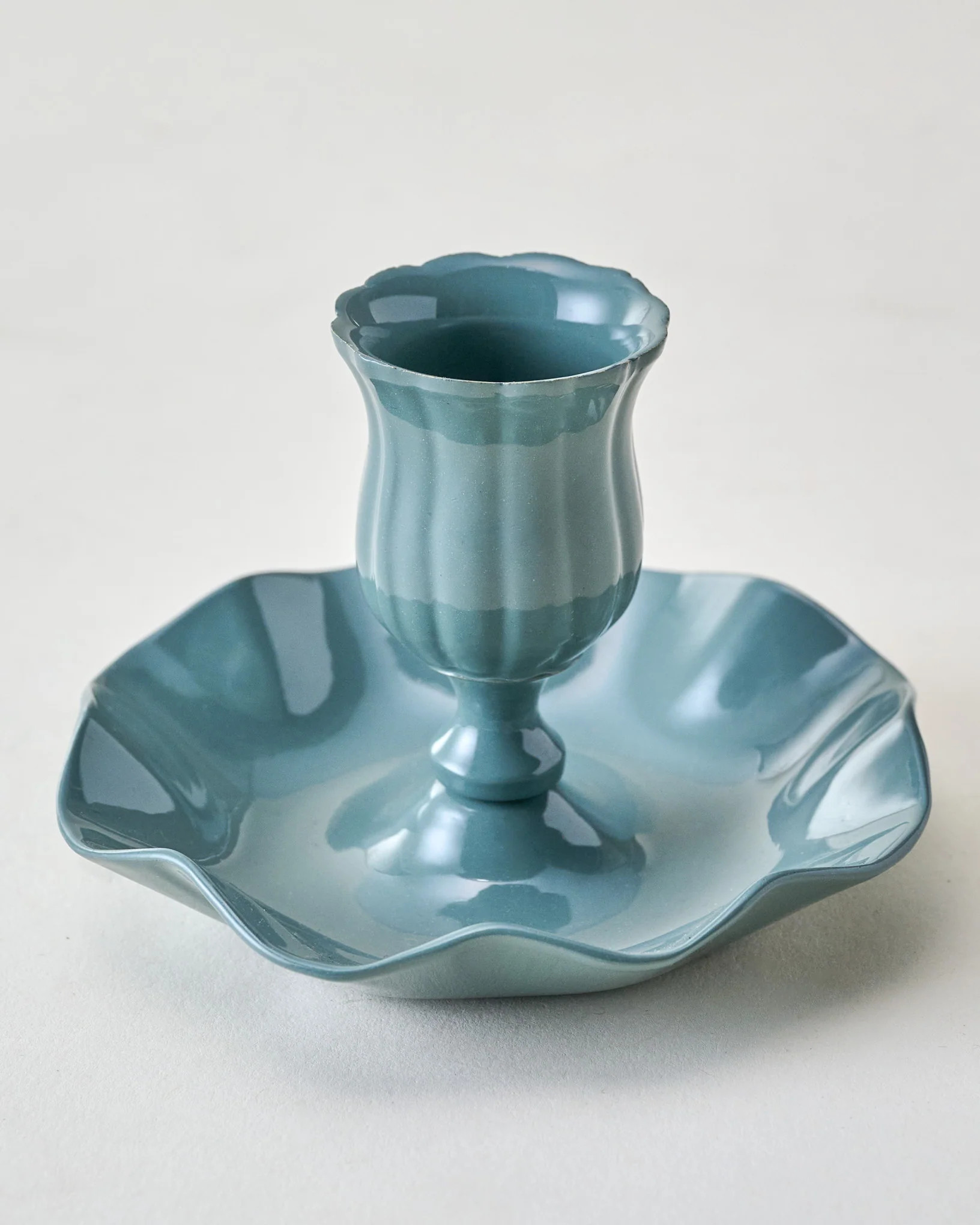 Ruffle Taper Holder | Magnolia