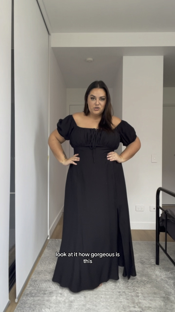 The ultimate frolicking dress 🌾 
This dress is both comfortable and stretchy and an almost linen like fabric perfect for Australian summer! 🖤

#LTKcurves #LTKmidsize #LTKplussize