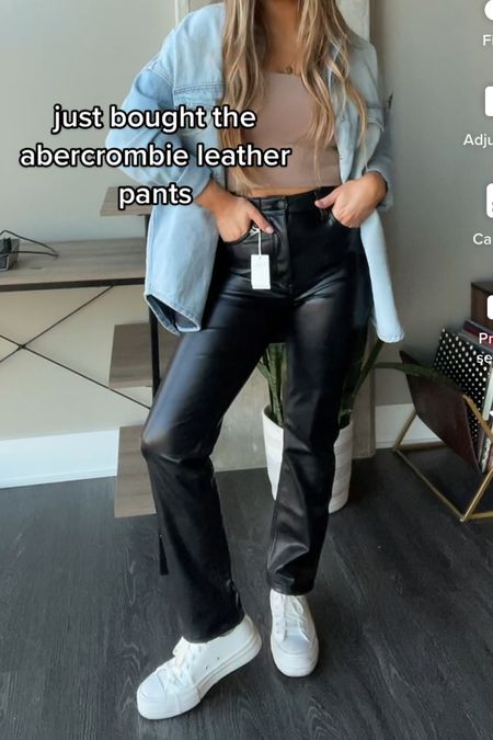 abercrombie 90’s vegan leather pants, abercrombie style, abercrombie outfits, style guide, fall fashion, fall style, outfit inspo