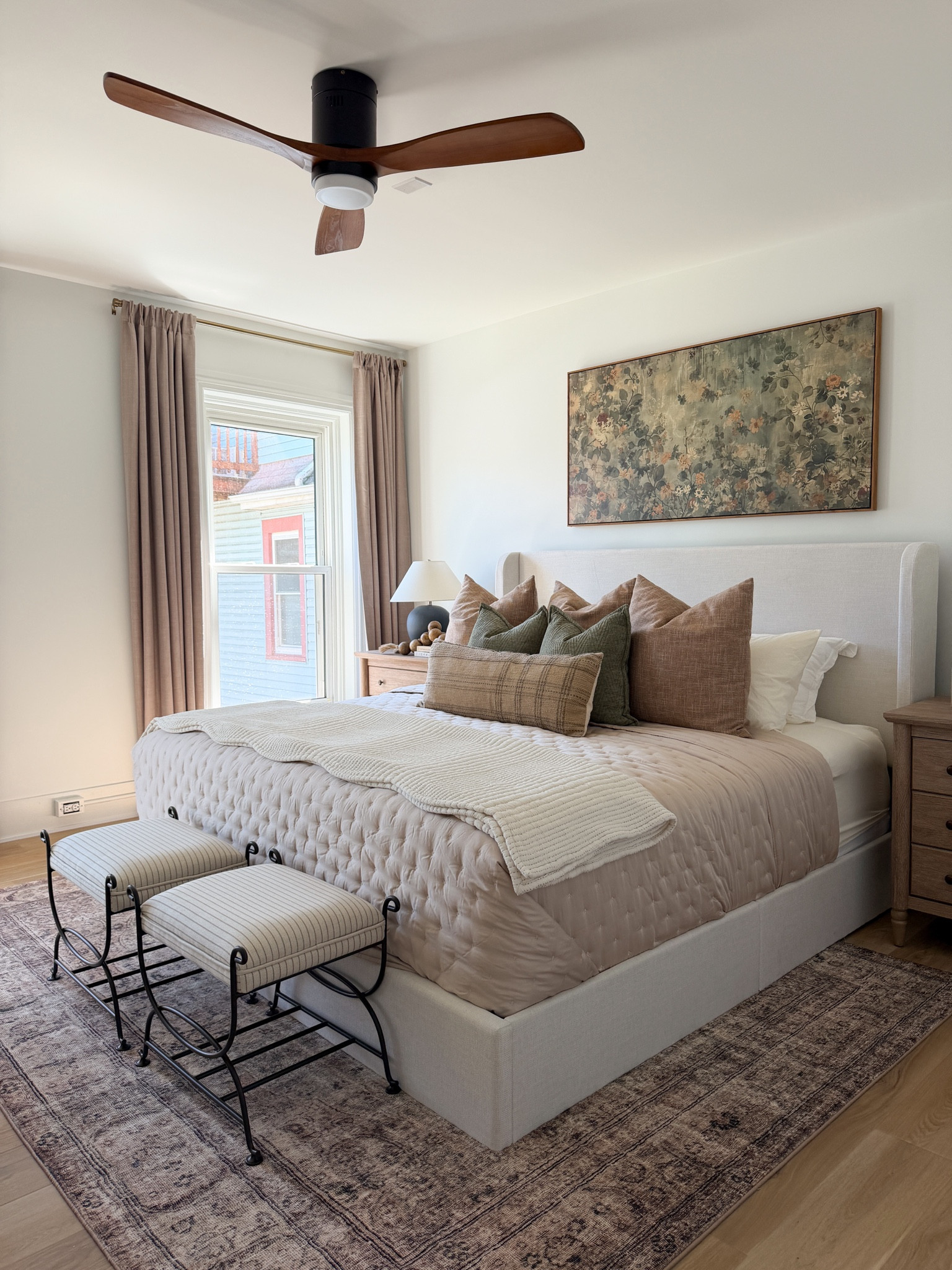 Airbnb Bedroom Reveal!

What a difference! I love how bright and cozy it feels now. Comment “links” to shop! Quince has been one of my favorite bedding and clothing brands for a long time so I knew our guests had to have these products during their stay. Hugh quality materials that are built to last. So many stunning colors to choose from for all seasons. #quincecreator @onequince 

