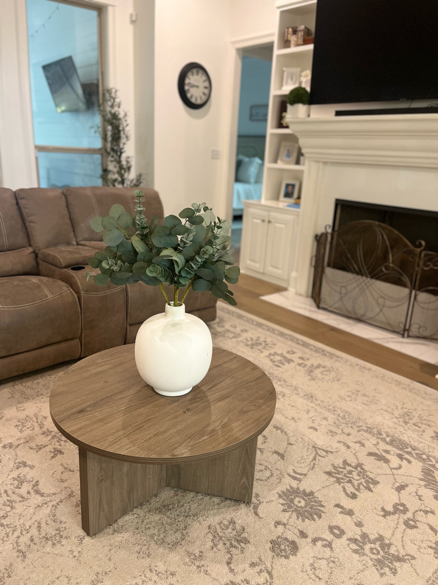 Neutral, affordable coffee table for the win! 

#LTKhome #LTKstyletip #LTKfindsunder100