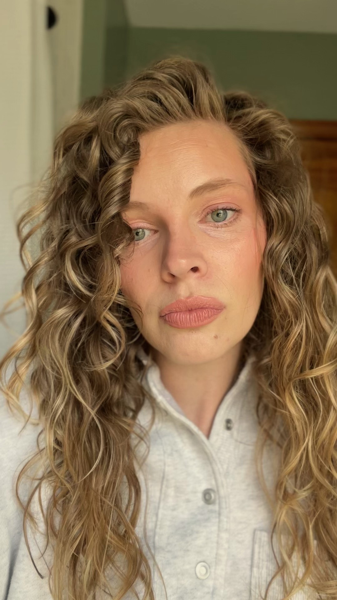 Wavy hair Wednesday 🥰