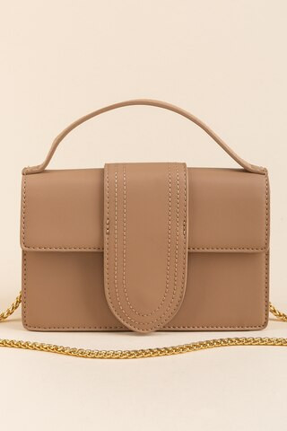 Fiona Belt Flap Crossbody Bag | Francesca's