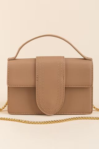 Fiona Belt Flap Crossbody Bag | Francesca's