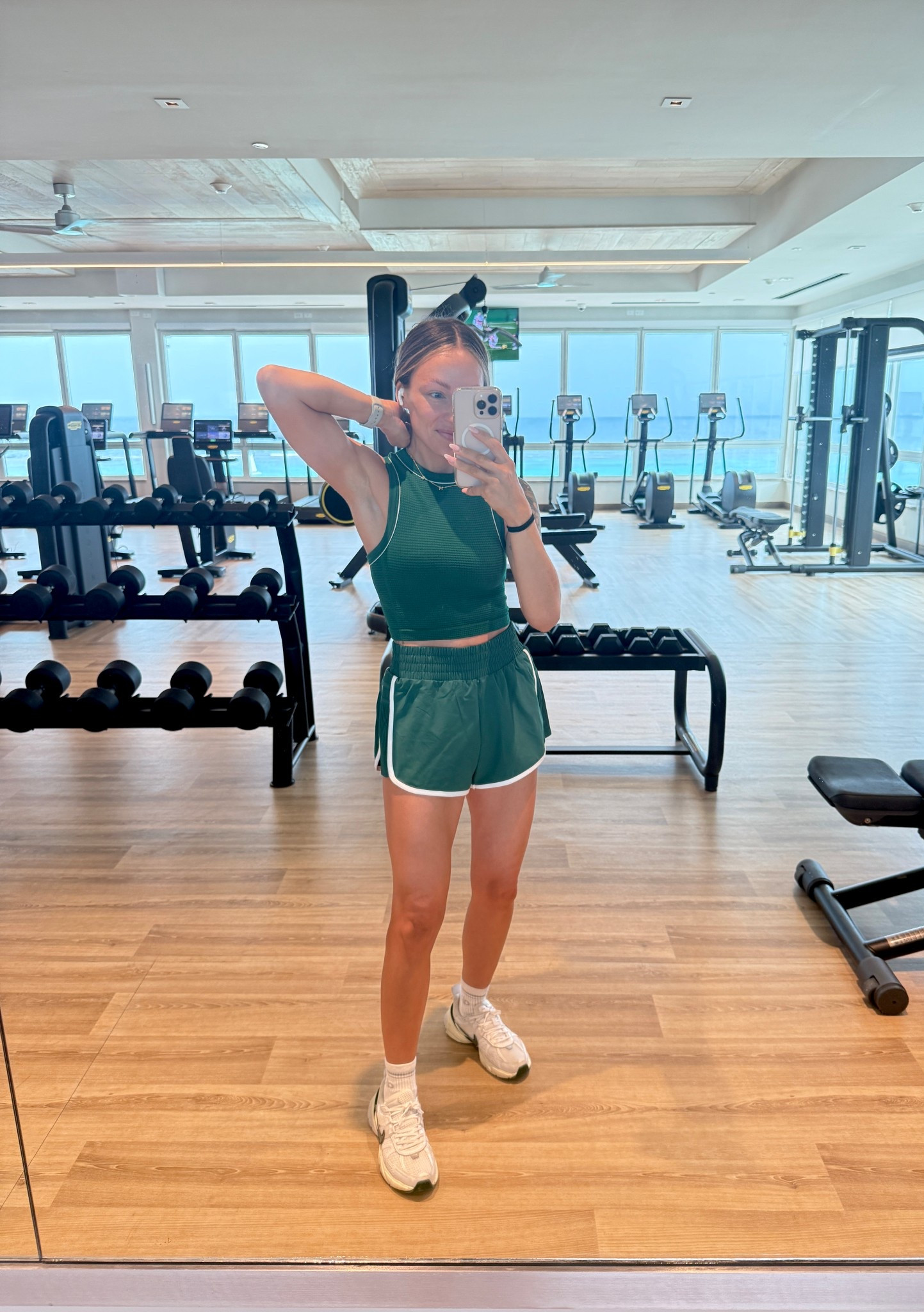 Cutest new workout set from Target 🎯 also comes in a skort option in 3 different colors! Did my usual xs in the top & sized up one to a small in the shorts! 

Target Style, Athletic Shorts, Matching Set, Athleisure, Nike Sneakers 

#LTKU #LTKActive #LTKShoeCrush