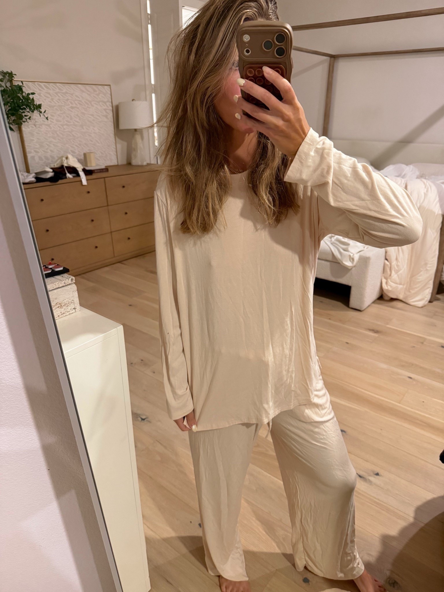 Cozy set!


#LTKgrwm #LTKootd #LTKdayinmylife