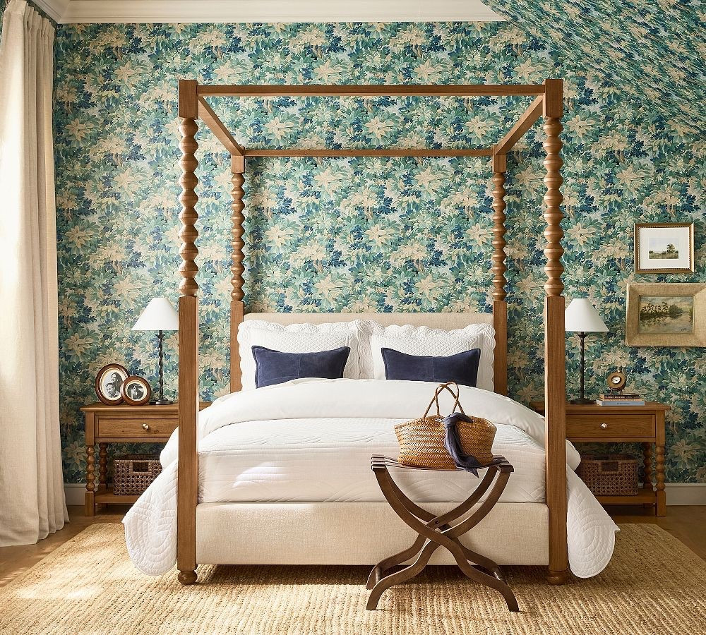 Gorgeous canopy bed of my dreams!

#LTKHome