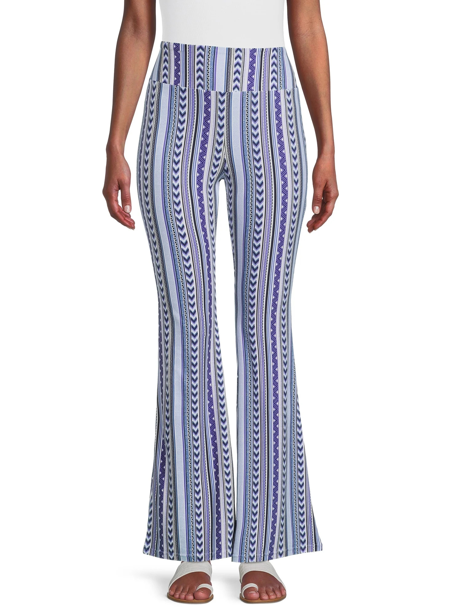 No Boundaries Juniors Flare Pants, Sizes S-XXXL

 | Walmart (US)