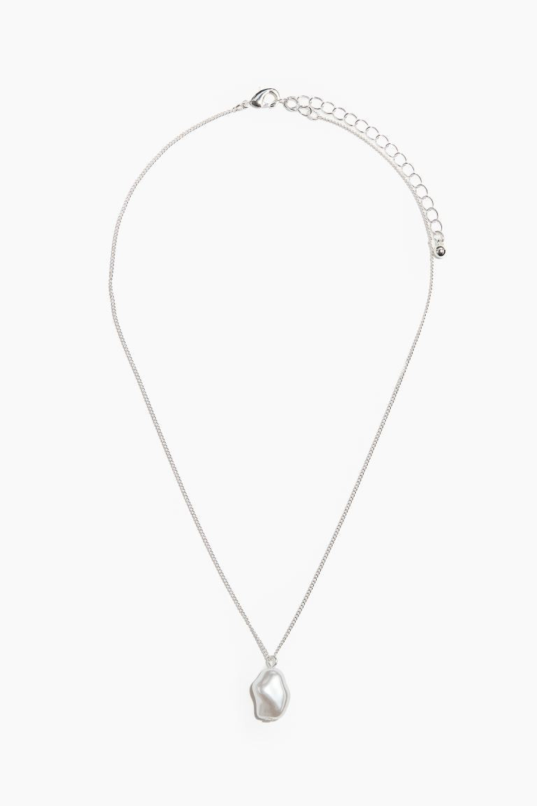 Pendant Necklace | H&M (US + CA)